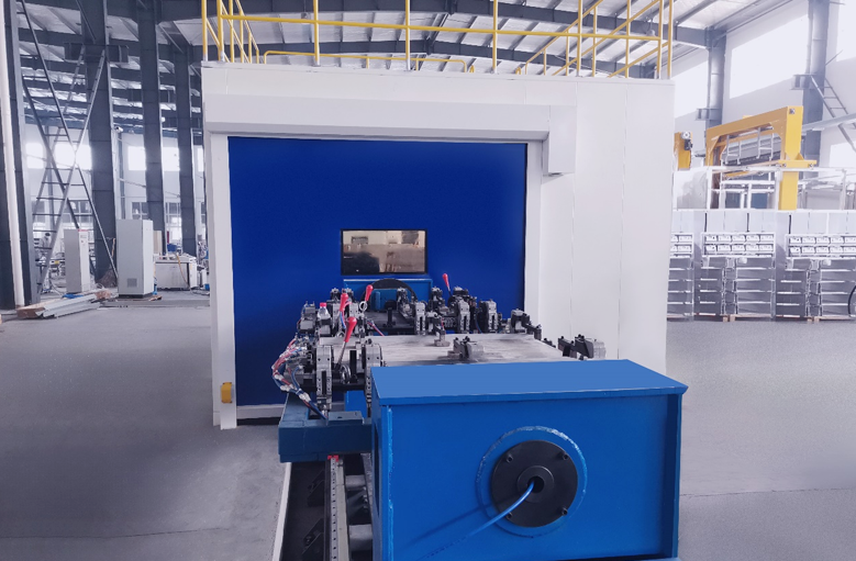 Large-Part Robotic Welding Cell